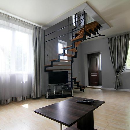 Апартаменты Wow House Львов Экстерьер фото